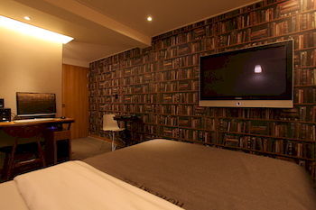 Sky The Classic Hotel 2*